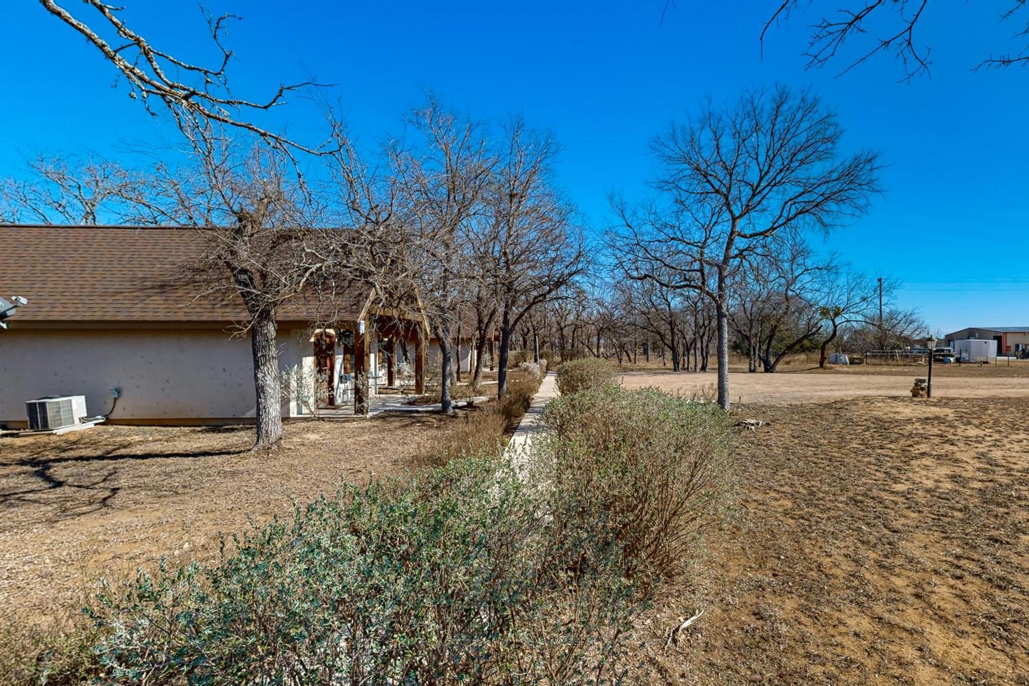 Messina Hof Hill Country Villa Blumenthal Bilik gambar